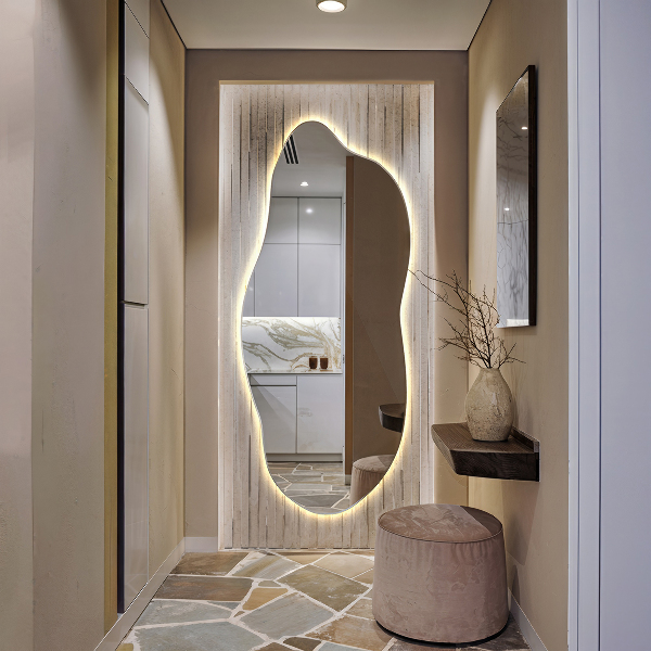 Onregelmatige spiegel met led 35x80 cm