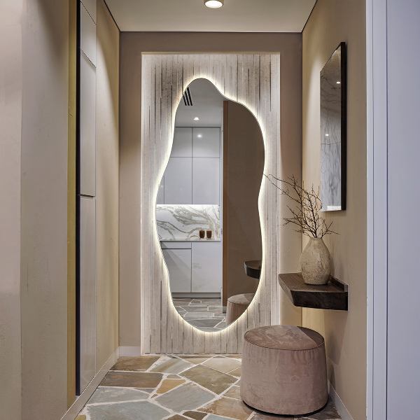 Onregelmatige spiegel met led 45x100 cm