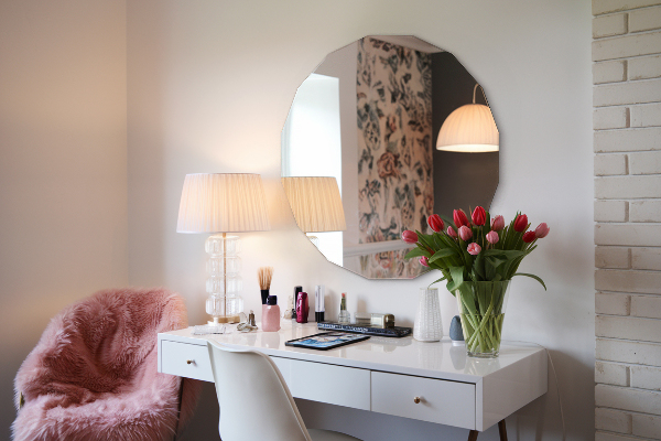 Geometrische spiegel originele vorm 50x50 cm