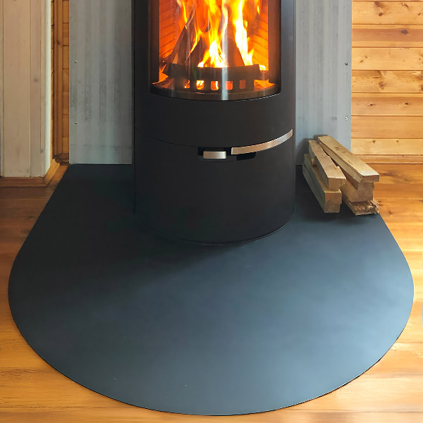 Vloerplaat voor houtkachel van zwart staal 100x100 cm